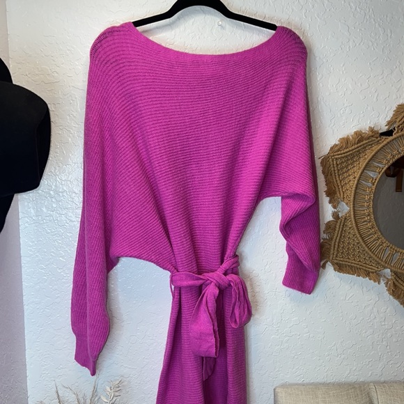🏷️New PINK Sweater Dress💓 - Picture 2 of 5